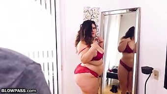 Pov Blowjob From Curvy Milf With Big Tits