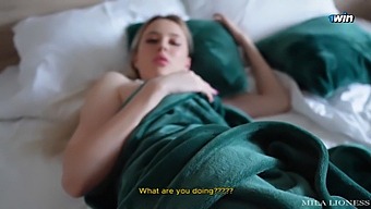 Sexy Stepmom'S Deepthroat Blowjob And Cumshot In Homemade Video
